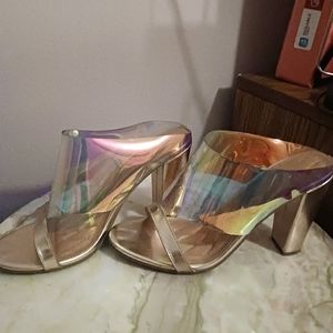 Women's shoes